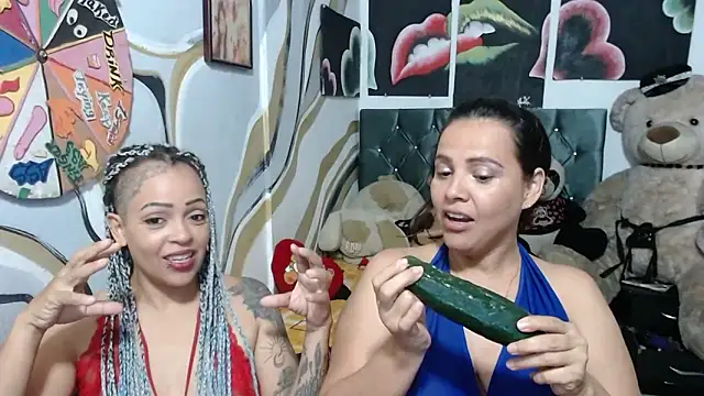 Snapshot of manzanahot9 chatting on November 2025 10:37:01 PM manzanahot9 online show from November 2025 10:37:01 PM