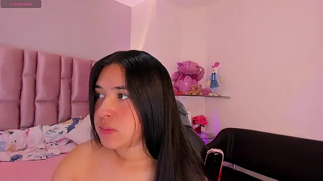 Snapshot of NikyBrookss chatting on November 2025 03:56:02 PM NikyBrookss online show from November 2025 03:56:02 PM