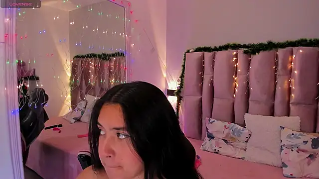 Snapshot of NikyBrookss chatting on December 2025 01:28:02 PM NikyBrookss online show from December 2025 01:28:02 PM