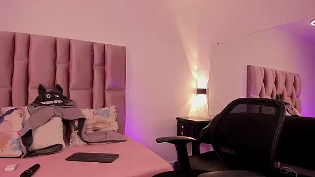 NikyBrookss online show from March 2026 02:34:01 PM