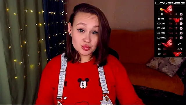 Cutie-Melanie online show from December 2024 06:41:01 PM