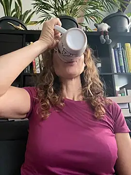 AnnikaRose online show from November 2025 06:46:01 AM