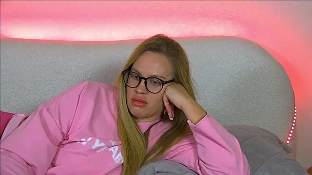 MariaNeumann online show from January 2025 09:35:02 PM