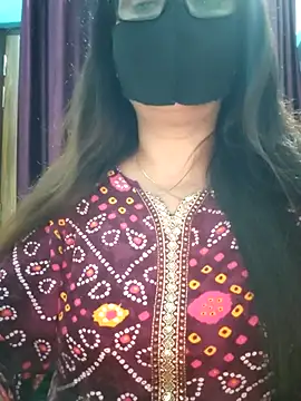 Snapshot of Aishwaryaa_69 chatting on October 2025 04:05:02 PM Aishwaryaa 69 online show from October 2025 04:05:02 PM