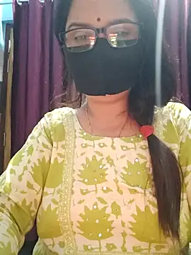 Aishwaryaa 69 online show from October 2025 01:50:02 AM