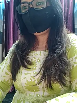 Aishwaryaa 69 online show from December 2025 07:34:01 AM