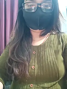 Aishwaryaa 69 online show from April 2026 04:00:01 PM