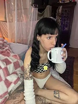 giuli zerozero online show from October 2025 02:09:01 PM