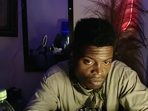 elnigga21 online show from April 2026 03:44:02 AM