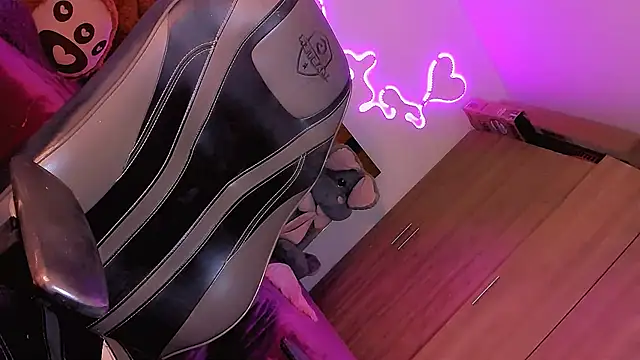 Snapshot of Vianca_Chanel chatting on December 2024 08:20:02 AM Vianca Chanel online show from December 2024 08:20:02 AM