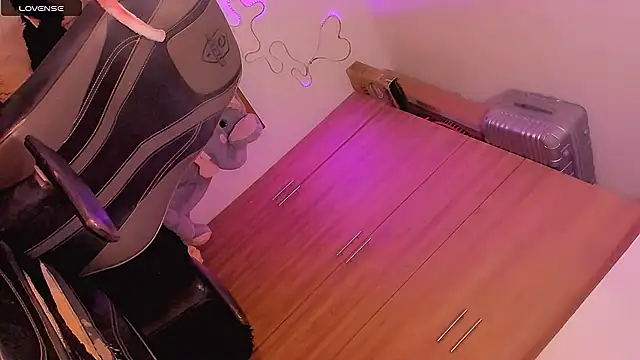 Vianca Chanel online show from January 2025 01:03:02 PM