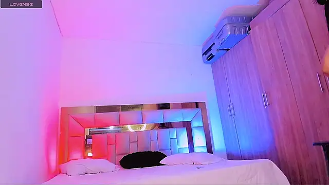 Vianca Chanel online show from March 2025 12:40:02 AM