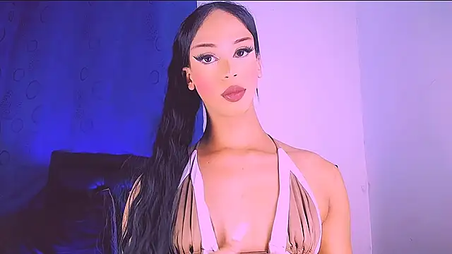 Vianca Chanel online show from September 2025 04:45:02 AM