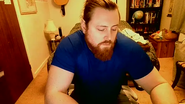 Snapshot of Hairy_Guy30 chatting on January 2025 09:45:01 PM Hairy Guy30 online show from January 2025 09:45:01 PM