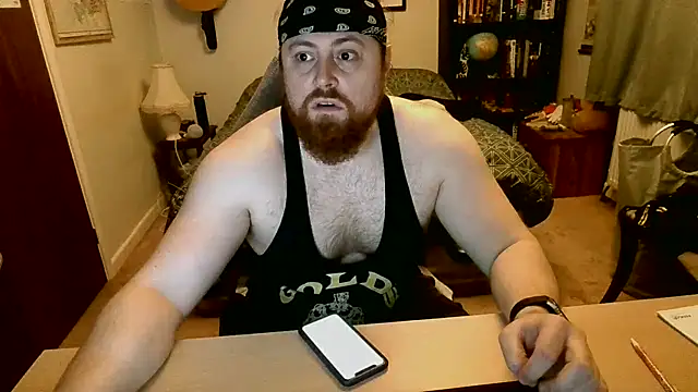 Snapshot of Hairy_Guy30 chatting on January 2025 10:38:01 PM Hairy Guy30 online show from January 2025 10:38:01 PM