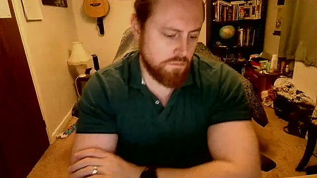 Snapshot of Hairy_Guy30 chatting on September 2025 07:24:02 PM Hairy Guy30 online show from September 2025 07:24:02 PM