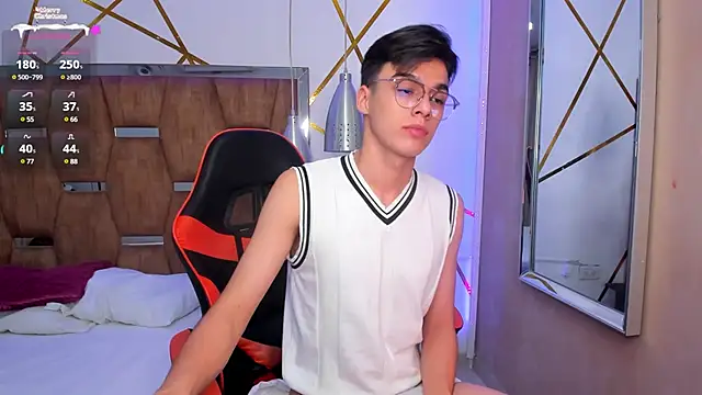 Gerony  online show from December 2024 09:55:01 AM