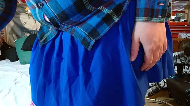 cosmicjones online show from October 2025 12:39:02 PM