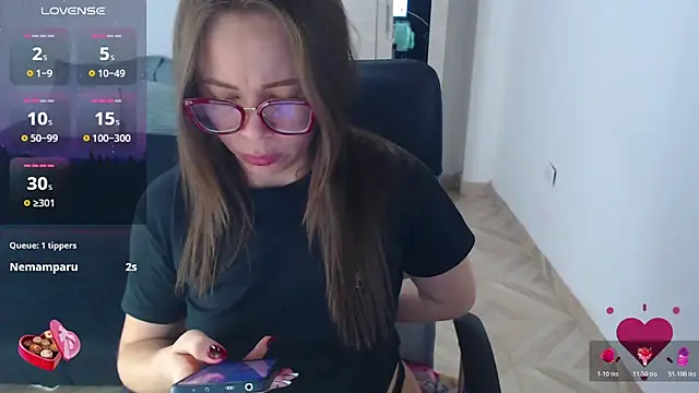 SharonR1 online show from June 2026 01:01:02 AM