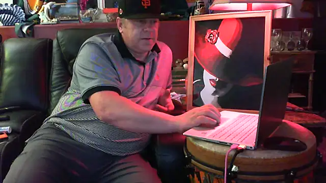 Mic Oxinner online show from September 2025 09:00:01 AM