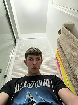 Snapshot of Jose_rz chatting on January 2026 02:06:01 AM Jose rz online show from January 2026 02:06:01 AM