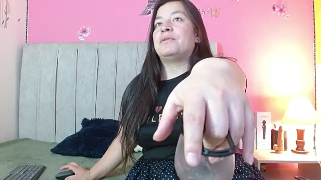 monickhot303av online show from October 2025 03:39:02 AM