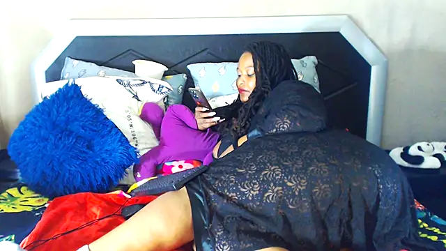 Snapshot of Bulkyyass chatting on January 2025 04:08:01 AM Bulkyyass online show from January 2025 04:08:01 AM