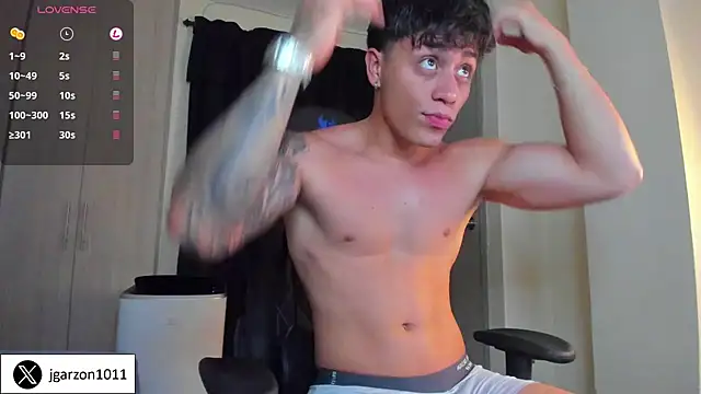 Snapshot of _joansoto chatting on December 2024 01:20:02 PM  joansoto online show from December 2024 01:20:02 PM