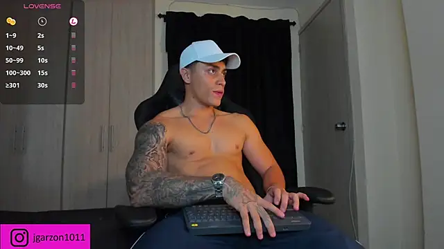 Snapshot of _joansoto chatting on March 2025 01:40:01 PM  joansoto online show from March 2025 01:40:01 PM