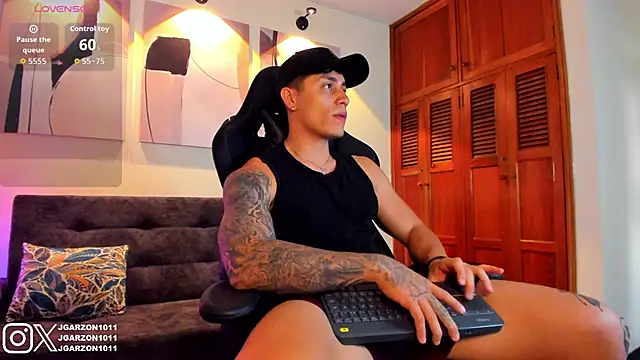  joansoto online show from November 2025 02:40:02 PM