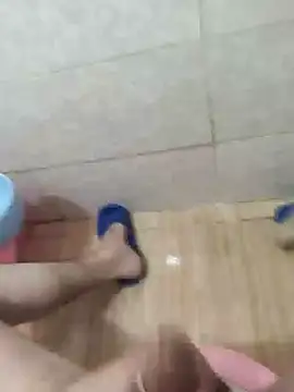 ssikerek23 online show from April 2026 09:15:02 PM