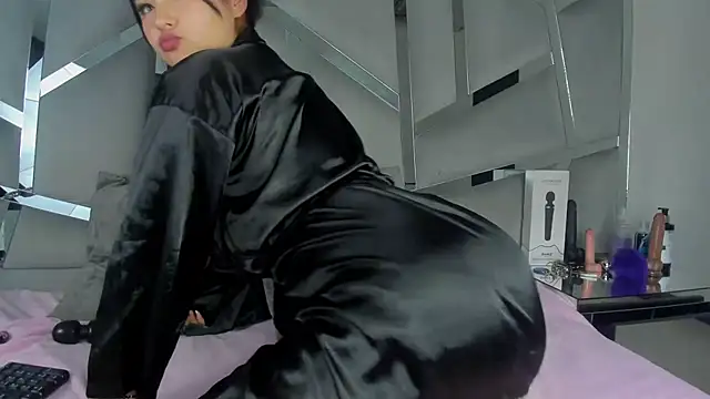 Catherinee69 x online show from January 2025 10:50:02 AM