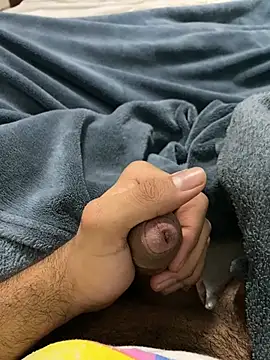 Snapshot of Mendes77777777777 chatting on February 2026 05:45:01 AM Mendes77777777777 online show from February 2026 05:45:01 AM