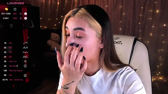 DarlaLike online show from January 2025 05:40:02 AM