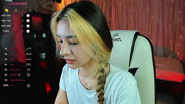 DarlaLike online show from February 2025 05:23:02 AM