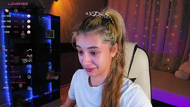 DarlaLike online show from March 2025 07:57:02 AM