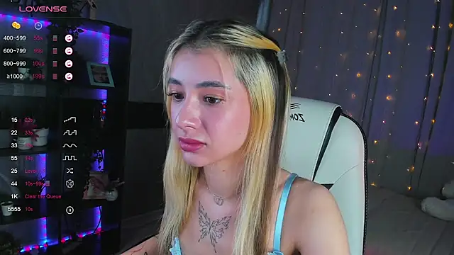 DarlaLike online show from March 2025 04:24:02 AM