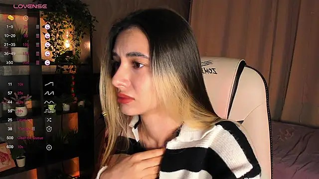 DarlaLike online show from November 2025 03:39:01 AM