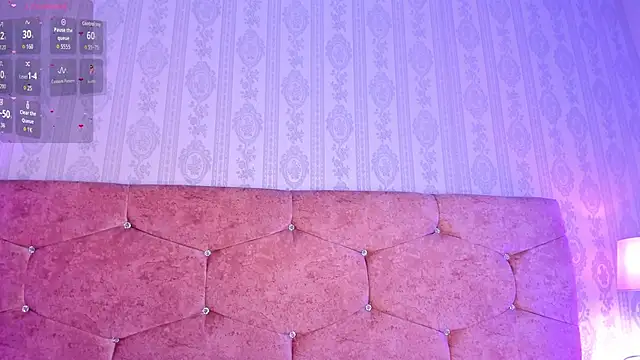 lunar leen online show from November 2025 07:24:01 PM