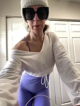 mrs  unknown online show from February 2026 03:10:01 PM