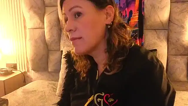 Snapshot of charlotte__G chatting on October 2025 10:59:02 AM charlotte G online show from October 2025 10:59:02 AM
