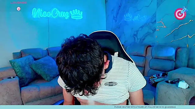 Niico Cruz online show from February 2026 10:32:01 PM