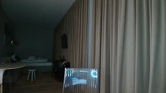 shayblonde online show from February 2026 06:23:01 PM