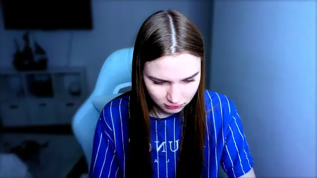 Snapshot of StellaLawless chatting on November 2025 02:42:02 PM StellaLawless online show from November 2025 02:42:02 PM