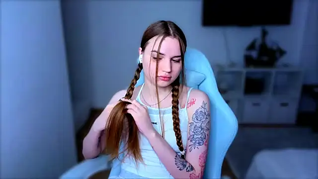 Snapshot of StellaLawless chatting on December 2025 10:26:02 PM StellaLawless online show from December 2025 10:26:02 PM