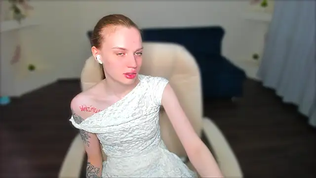 StellaLawless online show from April 2026 11:07:02 PM