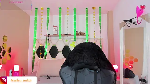 MarilynSmIith online show from March 2026 11:36:02 AM