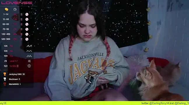 Snapshot of darling_tony chatting on February 2025 12:54:01 AM darling tony online show from February 2025 12:54:01 AM