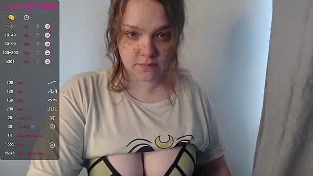 Snapshot of darling_tony chatting on September 2025 12:06:01 PM darling tony online show from September 2025 12:06:01 PM