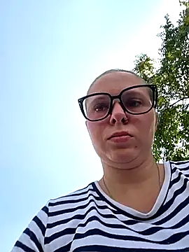 Sexysanny900 online show from July 2026 11:42:02 AM